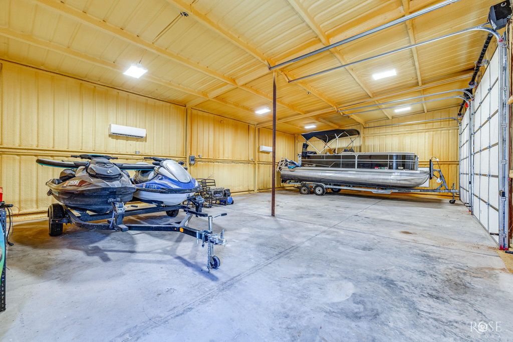 Image 67 of property listing at 216 Wheat Circle, Blackwell, TX 79506