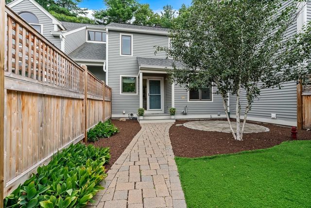 93 Hillside Drive 93, Wayland, MA 01778