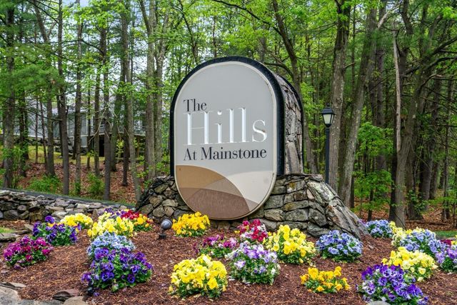 93 Hillside Drive 93, Wayland, MA 01778