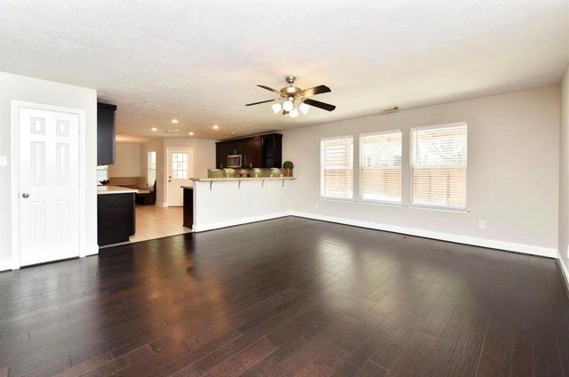 159 N Vesper Bend Circle, The Woodlands, TX 77382