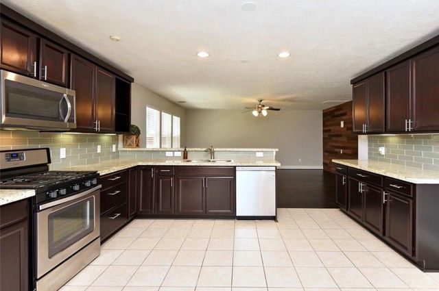 159 N Vesper Bend Circle, The Woodlands, TX 77382