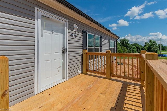 1849 Garner Road, Yadkinville, NC 27055