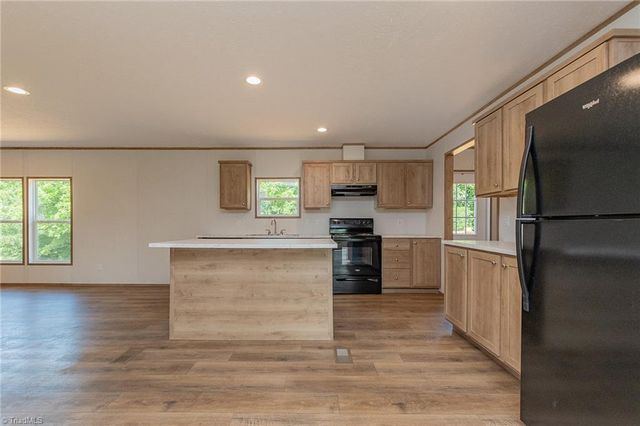 1849 Garner Road, Yadkinville, NC 27055