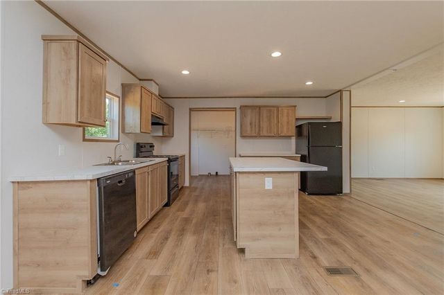 1849 Garner Road, Yadkinville, NC 27055