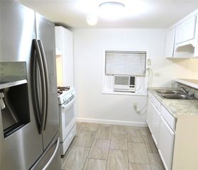 8006 Avenue B C, Houston, TX 77012