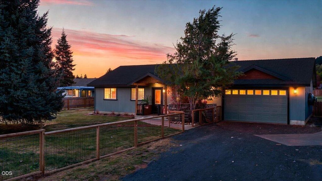 1750 NW Odem Avenue, Terrebonne, OR 97760