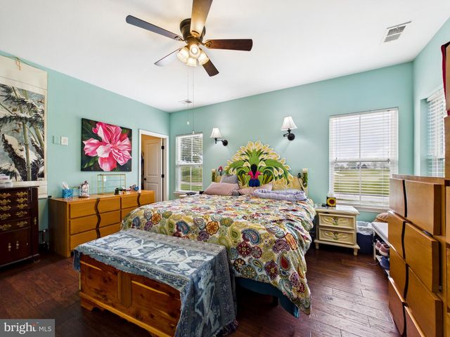 2 WHISTLING DUCK DR, Bridgeville, DE 19933