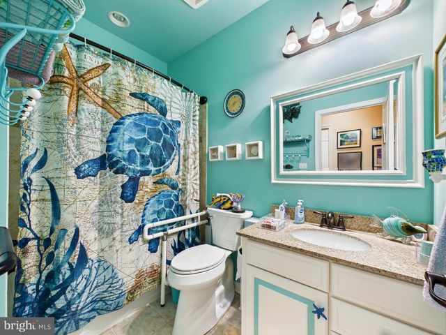 2 WHISTLING DUCK DR, Bridgeville, DE 19933