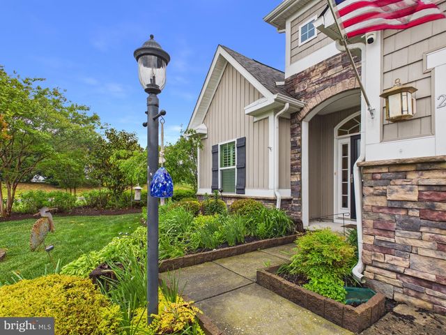 2 WHISTLING DUCK DR, Bridgeville, DE 19933