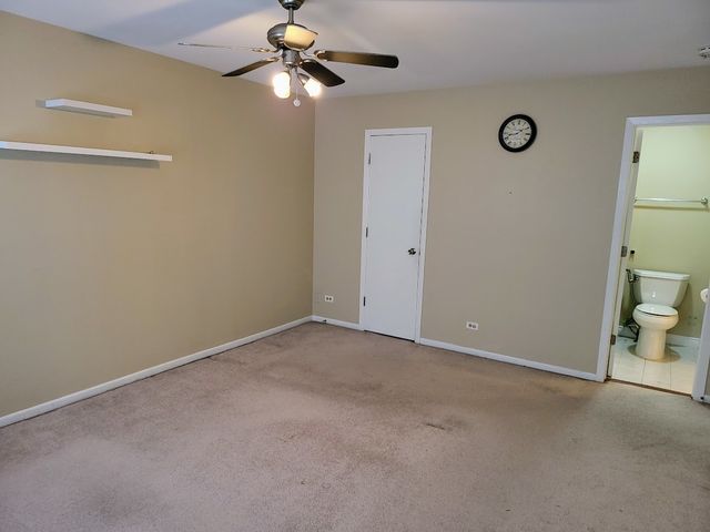 216 Ivy Court, Streamwood, IL 60107