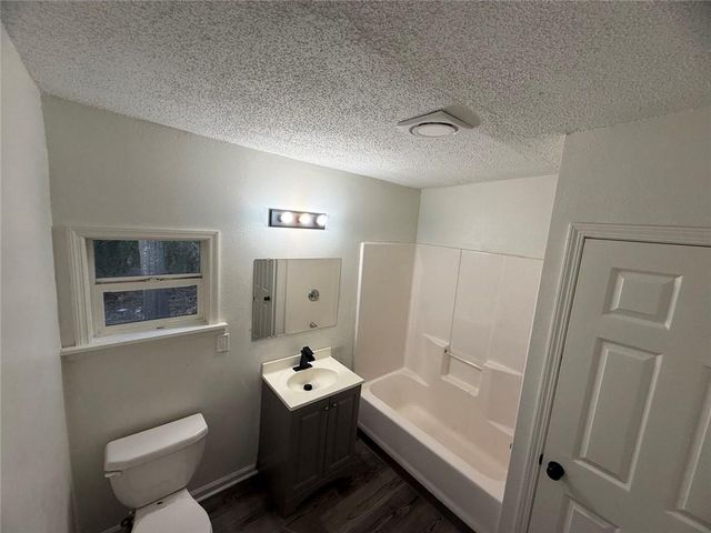 4141 Briarwood Drive, Macon, GA 31204