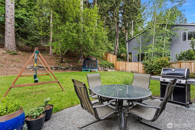 516 N 180th St., Shoreline, WA 98133