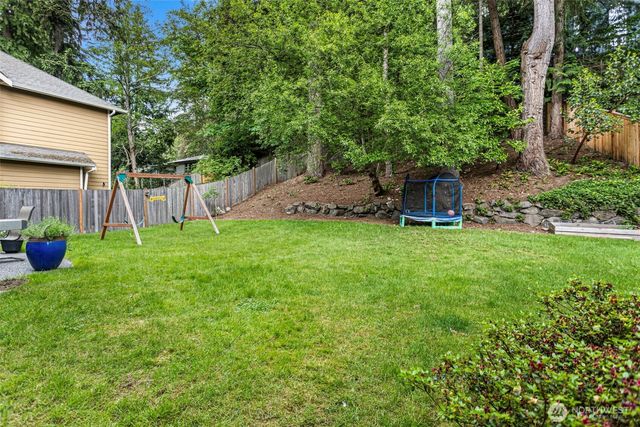 516 N 180th St., Shoreline, WA 98133