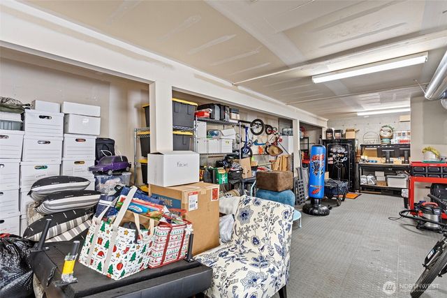 516 N 180th St., Shoreline, WA 98133