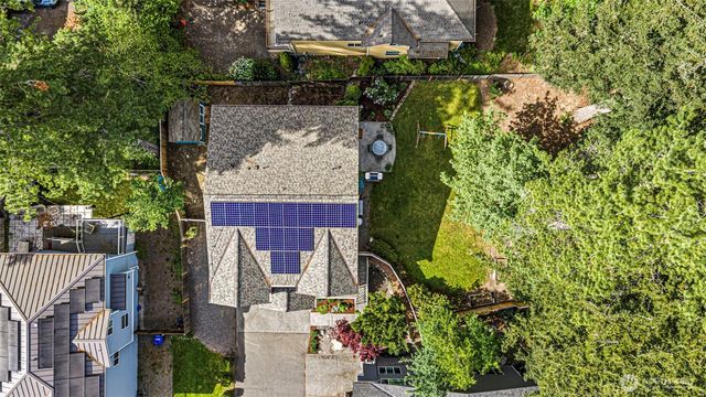 516 N 180th St., Shoreline, WA 98133