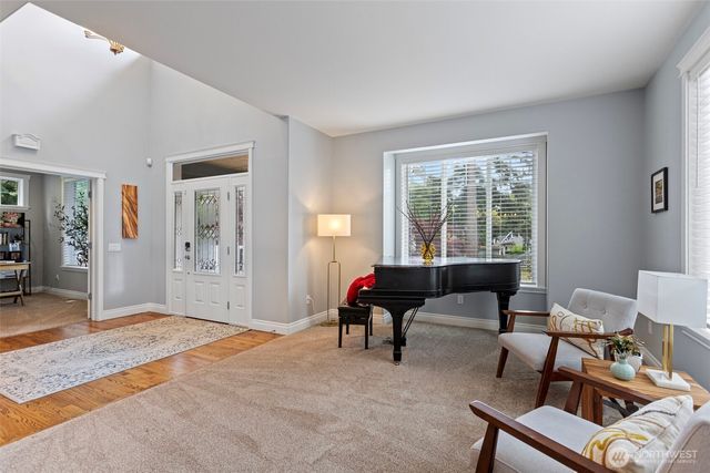 516 N 180th St., Shoreline, WA 98133