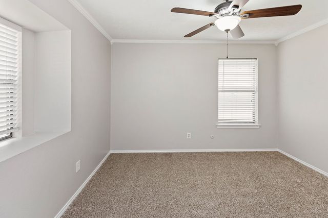 2109 Dartmouth Drive, Arlington, TX 76015