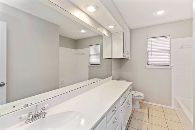 2109 Dartmouth Drive, Arlington, TX 76015