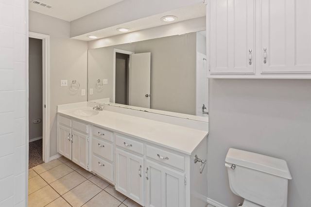 2109 Dartmouth Drive, Arlington, TX 76015