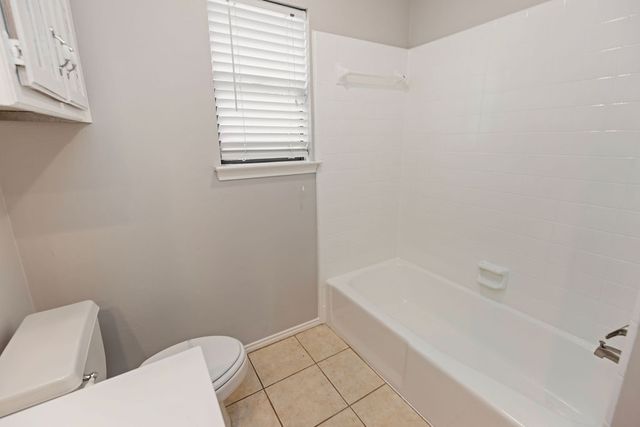 2109 Dartmouth Drive, Arlington, TX 76015