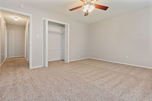 2109 Dartmouth Drive, Arlington, TX 76015