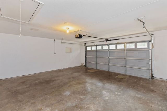 2109 Dartmouth Drive, Arlington, TX 76015