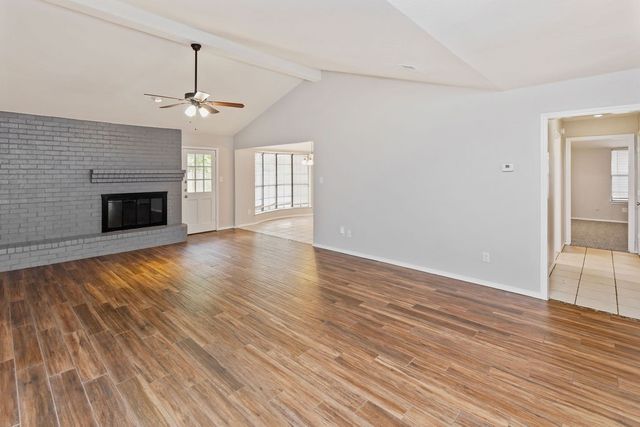2109 Dartmouth Drive, Arlington, TX 76015