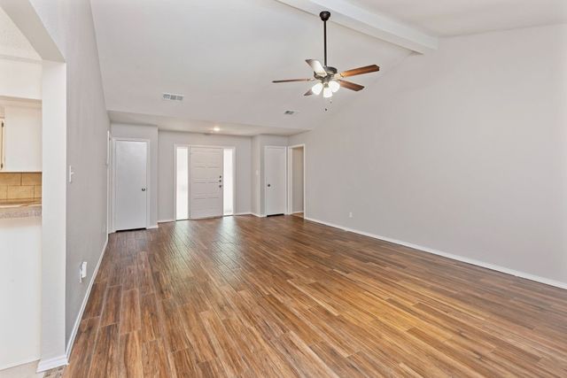 2109 Dartmouth Drive, Arlington, TX 76015