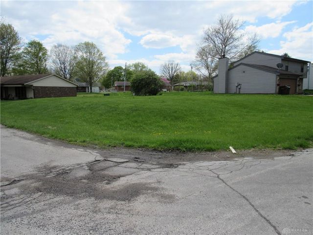 7540 Tuscola Drive, Trotwood, OH 45426