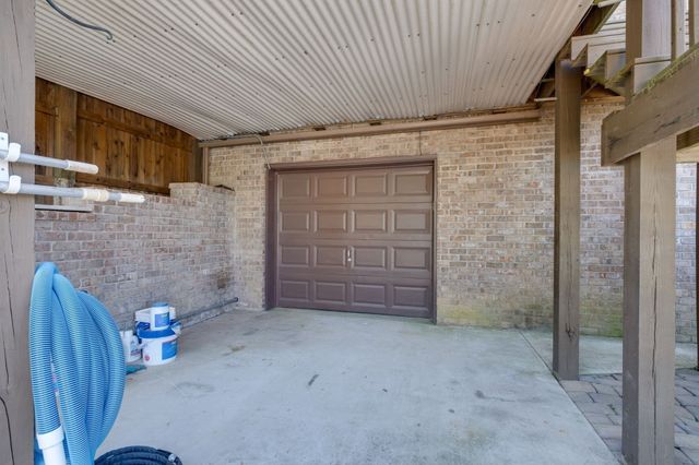 1249 White Road, Bon Aqua, TN 37025