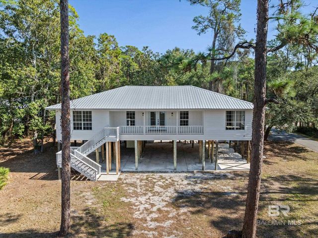 610 GENERAL GAINES Place, Dauphin Island, AL 36528