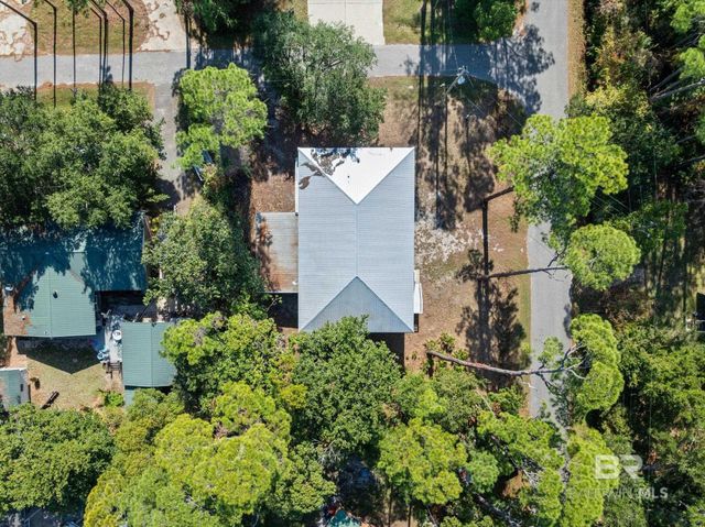 610 GENERAL GAINES Place, Dauphin Island, AL 36528