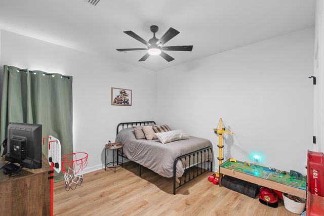 527 Sasser Rd, Dothan, AL 36305