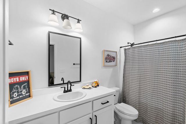 527 Sasser Rd, Dothan, AL 36305