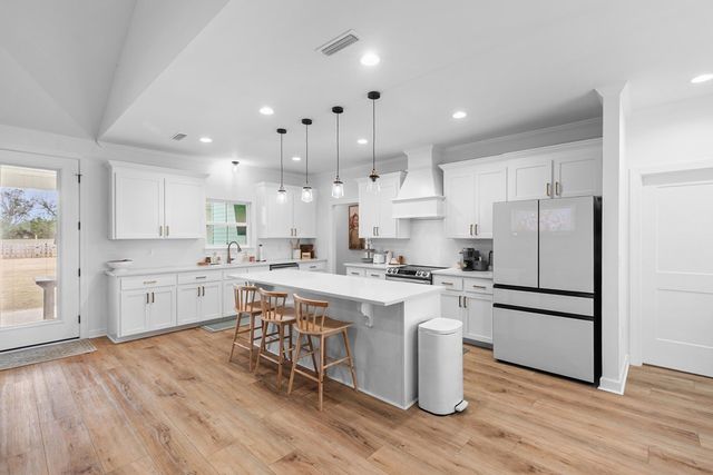 527 Sasser Rd, Dothan, AL 36305