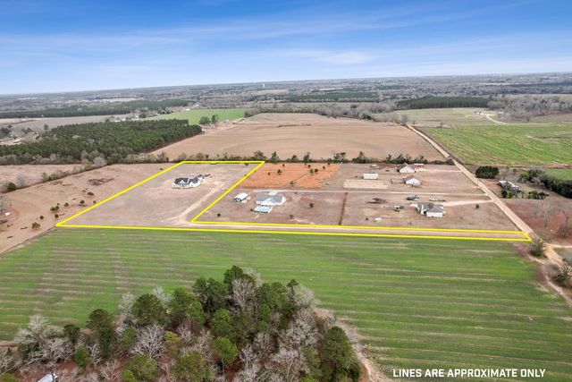 527 Sasser Rd, Dothan, AL 36305