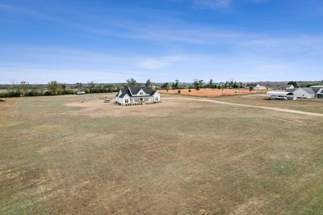 527 Sasser Rd, Dothan, AL 36305