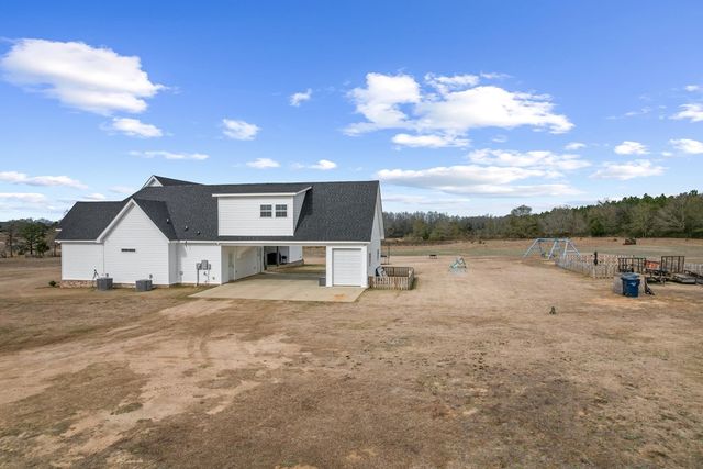 527 Sasser Rd, Dothan, AL 36305