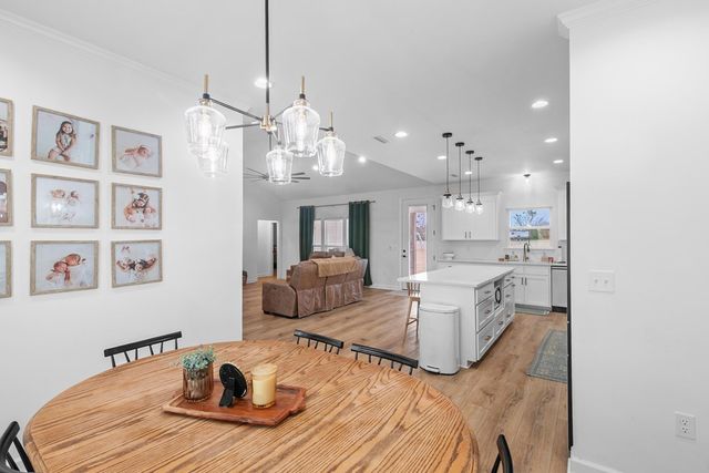 527 Sasser Rd, Dothan, AL 36305