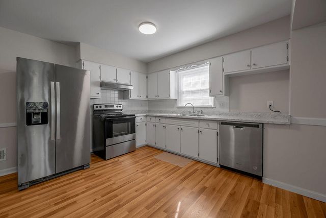 326 Wilson Downing Road, Lexington, KY 40517