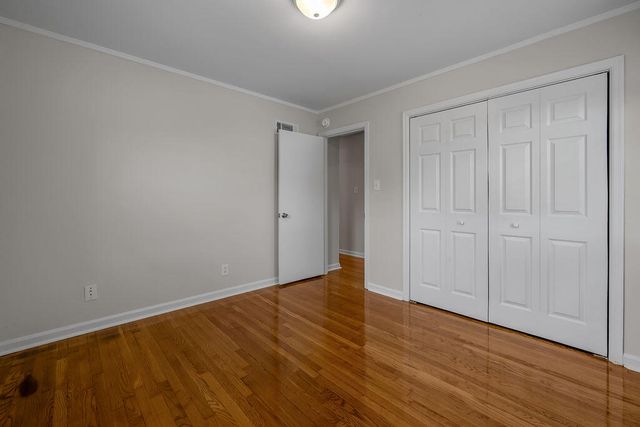 326 Wilson Downing Road, Lexington, KY 40517