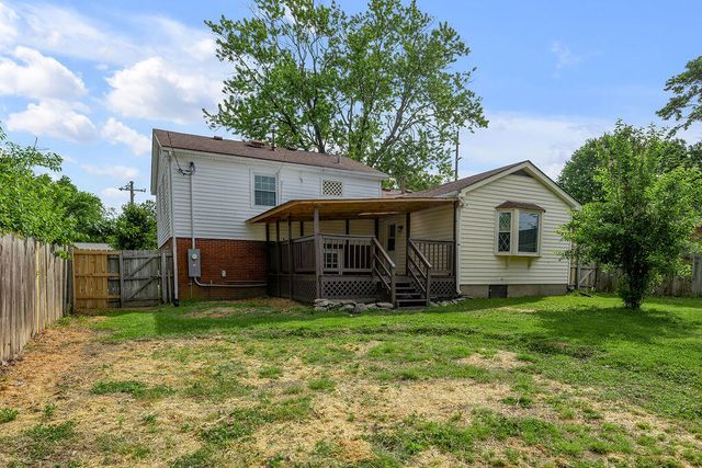 326 Wilson Downing Road, Lexington, KY 40517