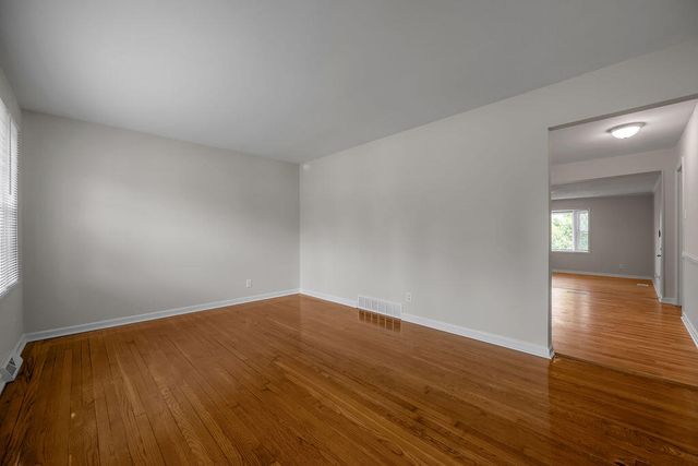 326 Wilson Downing Road, Lexington, KY 40517