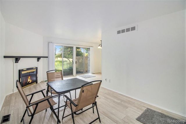 19688 Raleigh Circle, Southfield, MI 48076