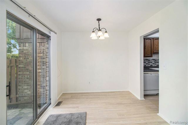 19688 Raleigh Circle, Southfield, MI 48076