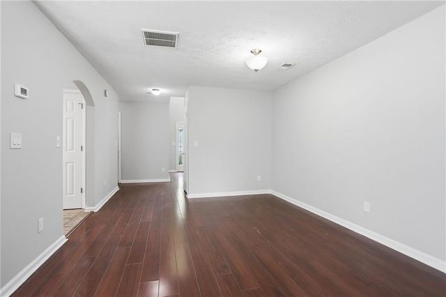 2879 Two Lake Circle, Atlanta, GA 30349