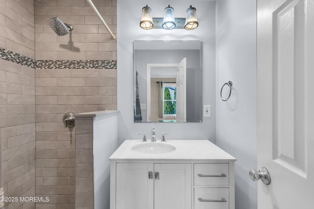 143 Main Street, Port Monmouth, NJ 07758