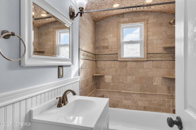 143 Main Street, Port Monmouth, NJ 07758