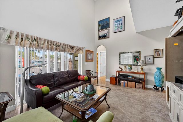 901 SHAGOS DRIVE, Apollo Beach, FL 33572