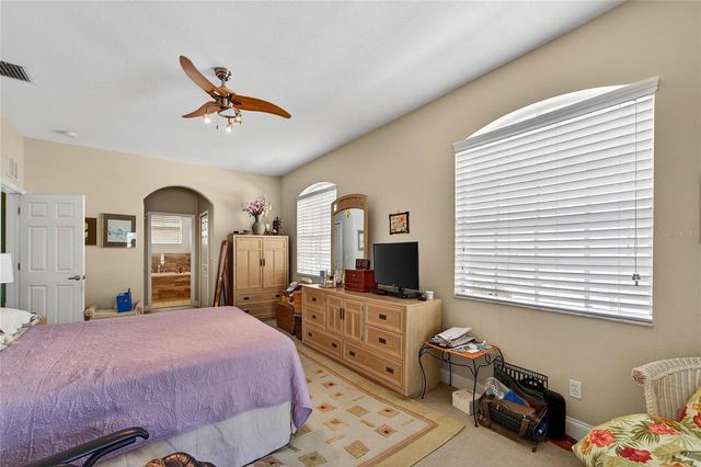 901 SHAGOS DRIVE, Apollo Beach, FL 33572